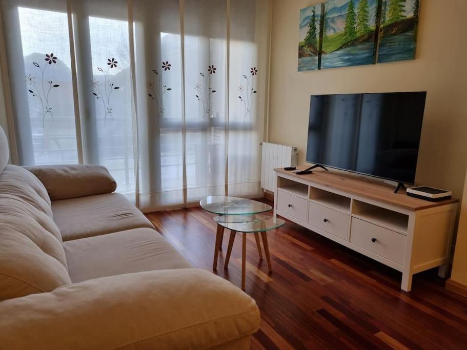 Apartamento 24A01 Apartamento Cabrales Arenas De Cabrales Exterior foto