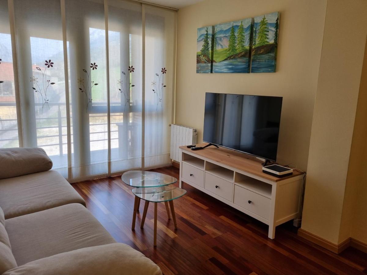 Apartamento 24A01 Apartamento Cabrales Arenas De Cabrales Exterior foto